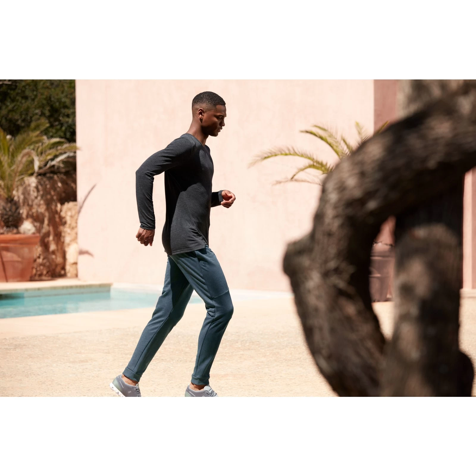 On Running On Comfort Long-T Long Sleeve Running Shirt - Black 10 On Running On Comfort Long-T Long Sleeve Running Shirt - Black - Afbeelding 8