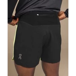 On Running On 5 Inch Lightweight Shorts Heren Hardloopshort - Hay & Black 9 On Running On 5 Inch Lightweight Shorts Heren Hardloopshort - Hay & Black -ON RUNNING Winkel on 5 inch lightweight shorts men hay black 2 1541291
