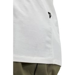 On Running On Active Tank Dames Hardloopshirt - White 13 On Running On Active Tank Dames Hardloopshirt - White -ON RUNNING Winkel on active tank women running shirt white 7 1149748