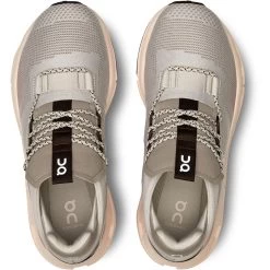 On Running On Cloudnova Dames Sneakers - Pearl & Shell -ON RUNNING Winkel on cloudnova women sneaker pearl shell 3 1522389