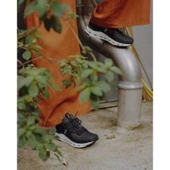 On Running On Cloudnova Dames Sneakers - Phantom & White 18 On Running On Cloudnova Dames Sneakers - Phantom & White -ON RUNNING Winkel on cloudnova women sneaker phantom white 7 1392199