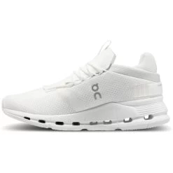 On Running On Cloudnova Dames Sneakers - Undyed-White & White 10 On Running On Cloudnova Dames Sneakers - Undyed-White & White -ON RUNNING Winkel on cloudnova women sneaker undyed white white 5 1473881