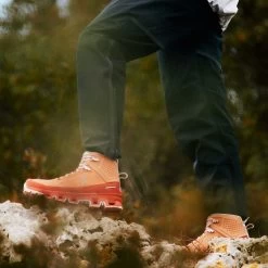 On Running On Cloudrock 2 Waterproof Dames Wandelboots - Copper & Flare 19 On Running On Cloudrock 2 Waterproof Dames Wandelboots - Copper & Flare -ON RUNNING Winkel on cloudrock 2 waterproof women speed hiking shoe copper flare 10 1392582