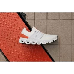 On Running On Cloudswift 3 Hardloopschoenen - Ivory & Flame 18 On Running On Cloudswift 3 Hardloopschoenen - Ivory & Flame -ON RUNNING Winkel on cloudswift 3 running shoe ivory flame 2 1468917