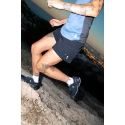 On Running On Cloudventure Trail Hardloopschoenen - Black & Reseda 16 On Running On Cloudventure Trail Hardloopschoenen - Black & Reseda -ON RUNNING Winkel on cloudventure running shoe black reseda 2 1028384