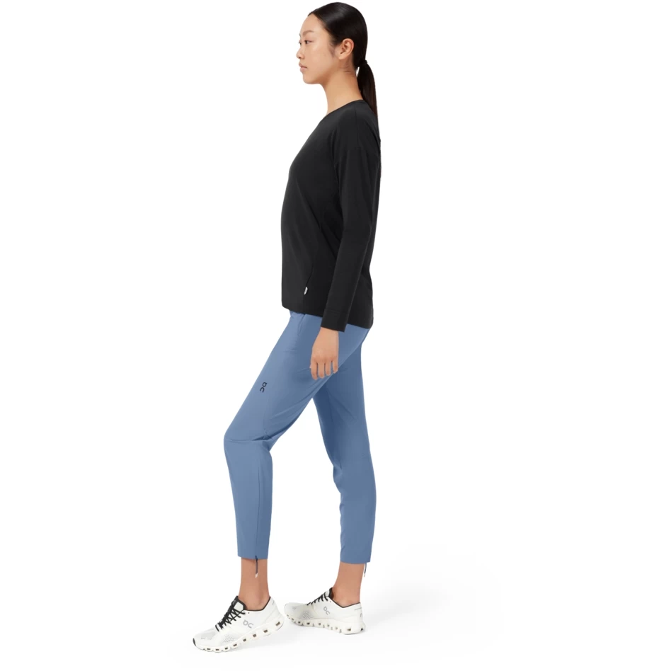 On Running On Comfort Long-T Women Long Sleeve Running Shirt - Black 4 On Running On Comfort Long-T Women Long Sleeve Running Shirt - Black - Afbeelding 2
