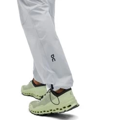 On Running On Explorer Pants Women - Hail 14 On Running On Explorer Pants Women - Hail -ON RUNNING Winkel on explorer pants women hail 8 1150495