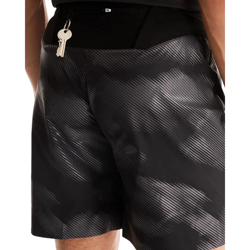 On Running On Lightweight Shorts Lumos Hardloopbroek - Zwart 4 On Running On Lightweight Shorts Lumos Hardloopbroek - Zwart - Afbeelding 2