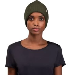 On Running On Merino Beanie - Olijf 12 On Running On Merino Beanie - Olijf -ON RUNNING Winkel on merino beanie olive 13 1555628
