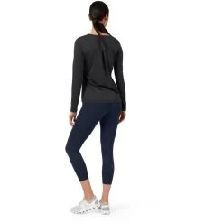 On Running On Performance Long-T Dames Shirt Met Lange Mouwen - Black 11 On Running On Performance Long-T Dames Shirt Met Lange Mouwen - Black -ON RUNNING Winkel on performance long t women long sleeve running shirt black 4 948938