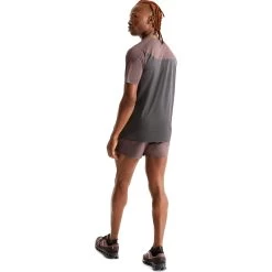 On Running On Performance-T Hardloopshirt - Grape & Zwart -ON RUNNING Winkel on performance t running shirt grape black 3 1568898