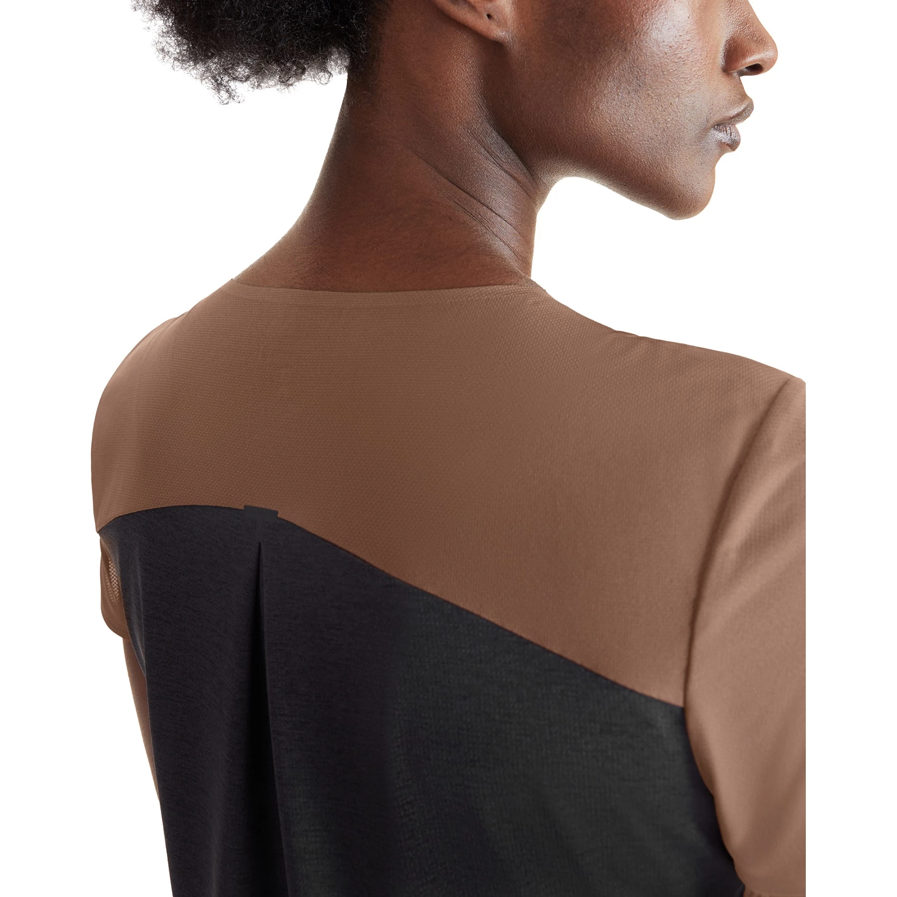 On Running On Performance-T Dames Hardloopshirt - Cocoa & Zwart 7 On Running On Performance-T Dames Hardloopshirt - Cocoa & Zwart - Afbeelding 5