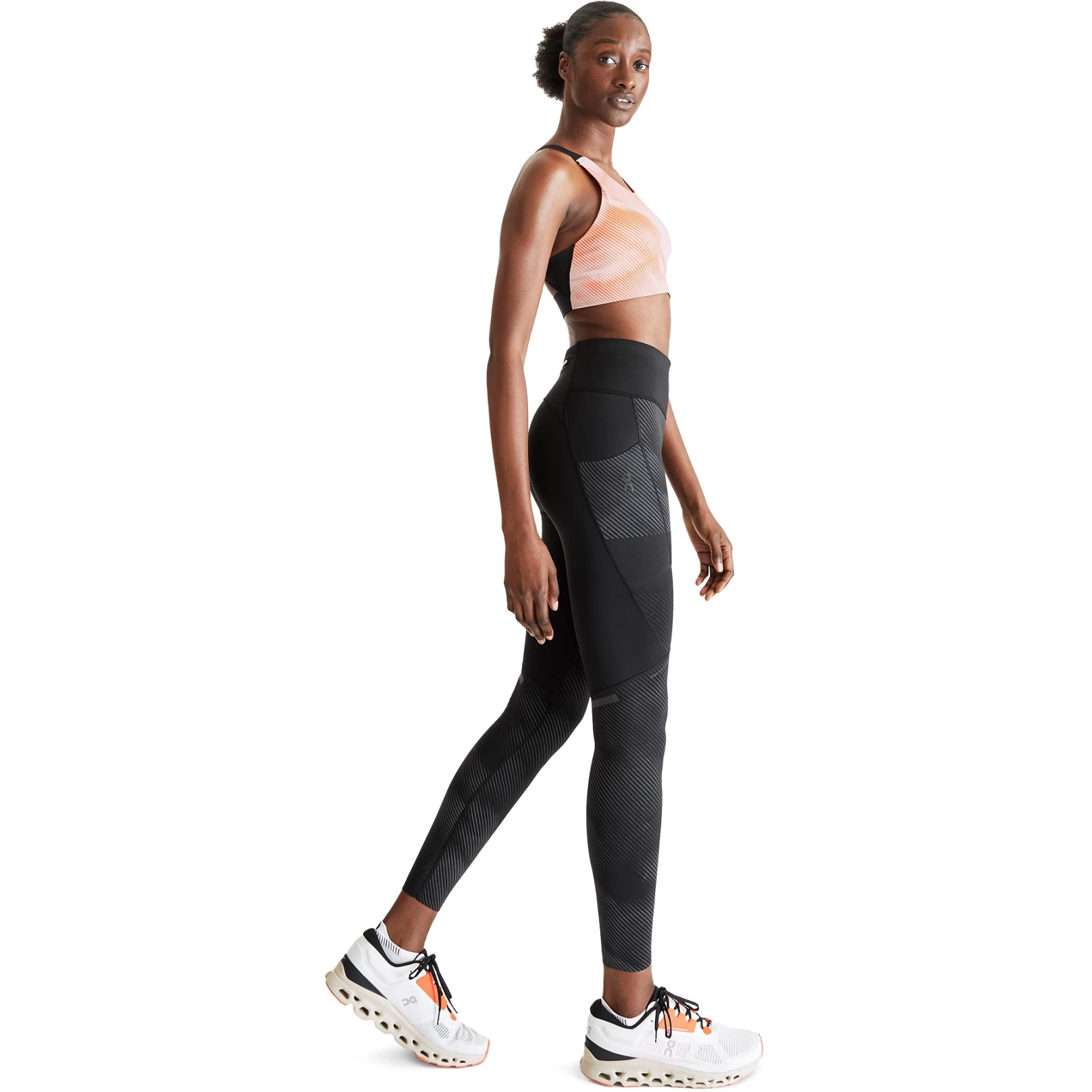 On Running On Performance Winter Tights Lumos Dames Hardloopbroek - Zwart 5 On Running On Performance Winter Tights Lumos Dames Hardloopbroek - Zwart - Afbeelding 3