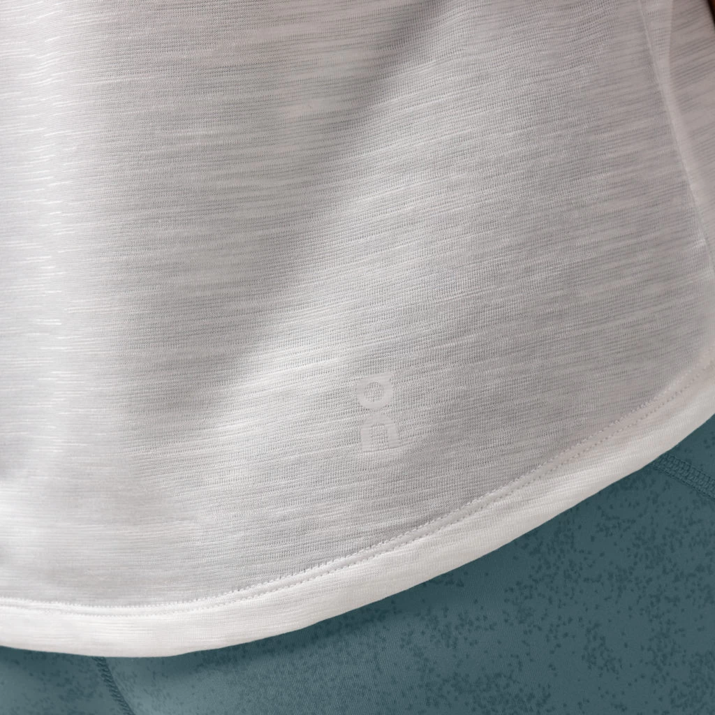 On Running On Active-T Flow Women T-Shirt - White 6 On Running On Active-T Flow Women T-Shirt - White - Afbeelding 4