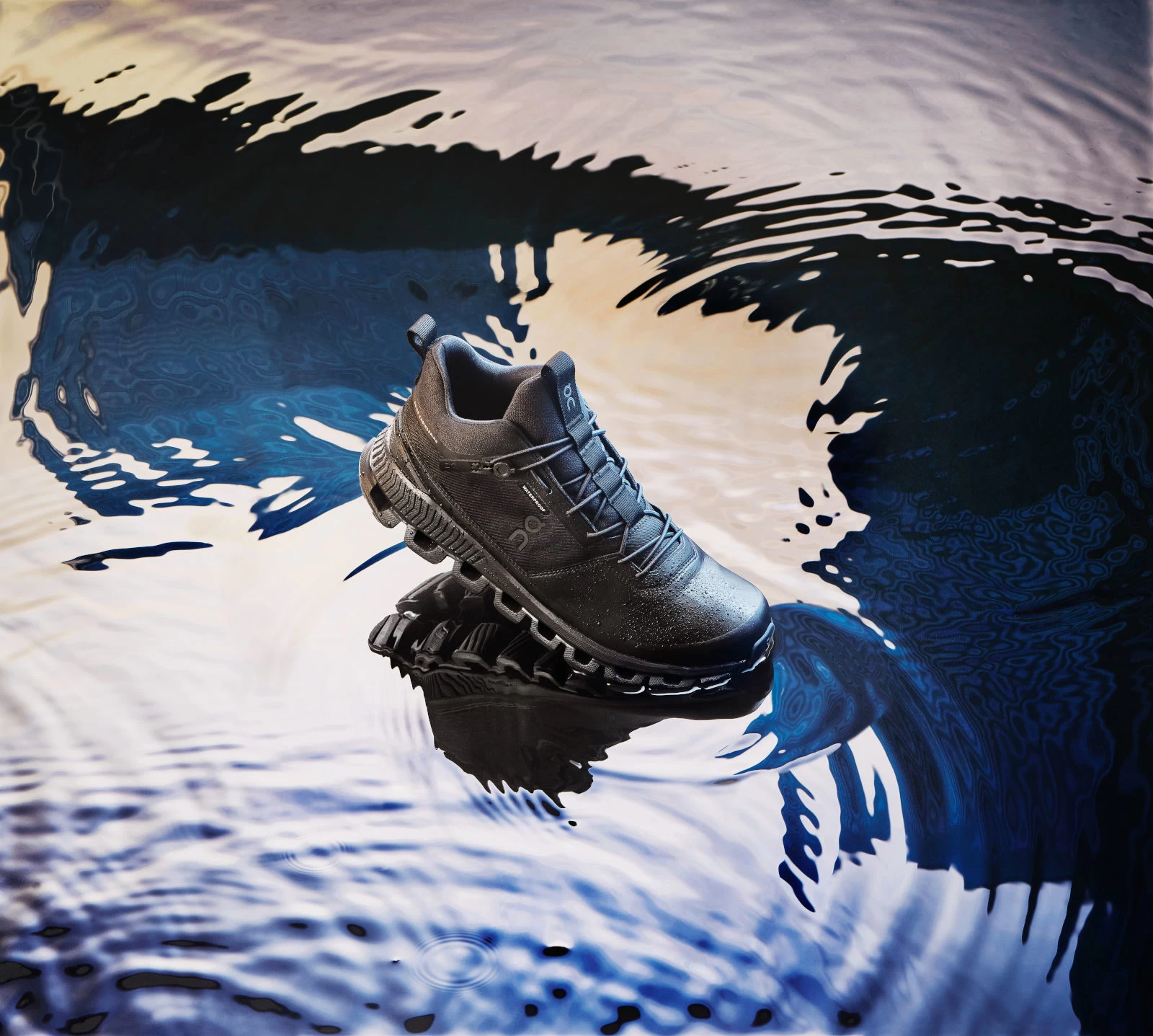 On Running On Cloud Hi Waterproof Women's Shoe - All Black 11 On Running On Cloud Hi Waterproof Women's Shoe - All Black - Afbeelding 9