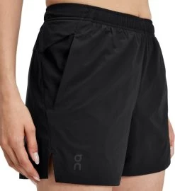 Korte Broeken On Running Essential Shorts -ON RUNNING Winkel on running essential shorts 572632 1wd10180555 960
