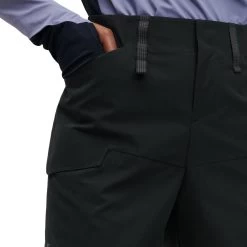 On Running On Explorer Shorts Dames Wandelbroek - Zwart 17 On Running On Explorer Shorts Dames Wandelbroek - Zwart -ON RUNNING Winkel on running explorer shorts women black 6 1278573