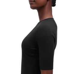 On Running On Merino-T Dames T-Shirt - Black 17 On Running On Merino-T Dames T-Shirt - Black -ON RUNNING Winkel on running merino t shirt women black 9 1280792