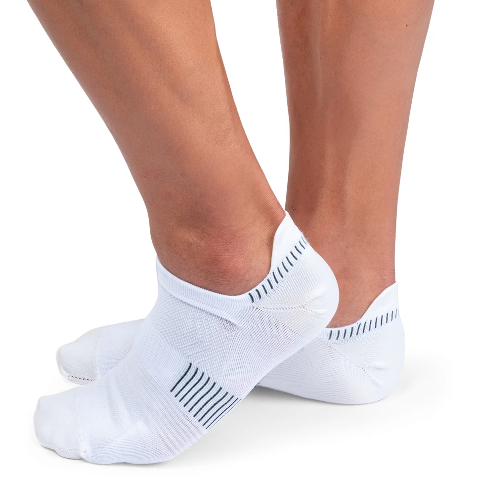 On Running On Ultralight Low Sock - White & Black 4 On Running On Ultralight Low Sock - White & Black - Afbeelding 2