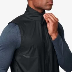 On Running On Weather Vest - Black 17 On Running On Weather Vest - Black -ON RUNNING Winkel on running weather vest black 06 858830