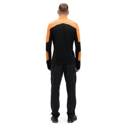 On Running On Trail Breaker Long Sleeve Running Shirt - Mango & Black 13 On Running On Trail Breaker Long Sleeve Running Shirt - Mango & Black -ON RUNNING Winkel on trail breaker long sleeve running shirt mango black 4 1278760