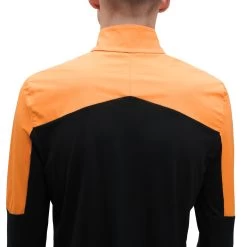 On Running On Trail Breaker Long Sleeve Running Shirt - Mango & Black 15 On Running On Trail Breaker Long Sleeve Running Shirt - Mango & Black -ON RUNNING Winkel on trail breaker long sleeve running shirt mango black 5 1278761