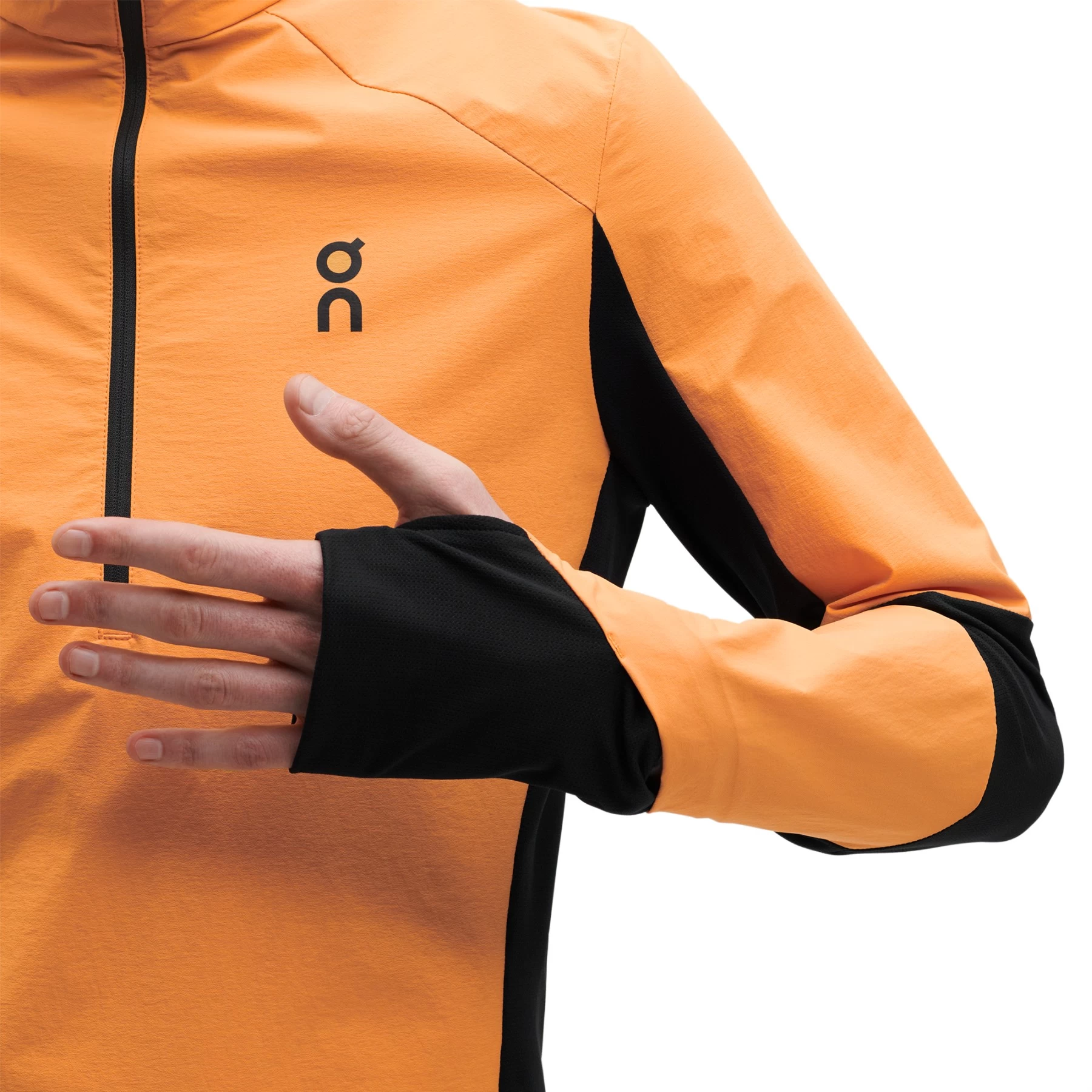 On Running On Trail Breaker Long Sleeve Running Shirt - Mango & Black 8 On Running On Trail Breaker Long Sleeve Running Shirt - Mango & Black - Afbeelding 6