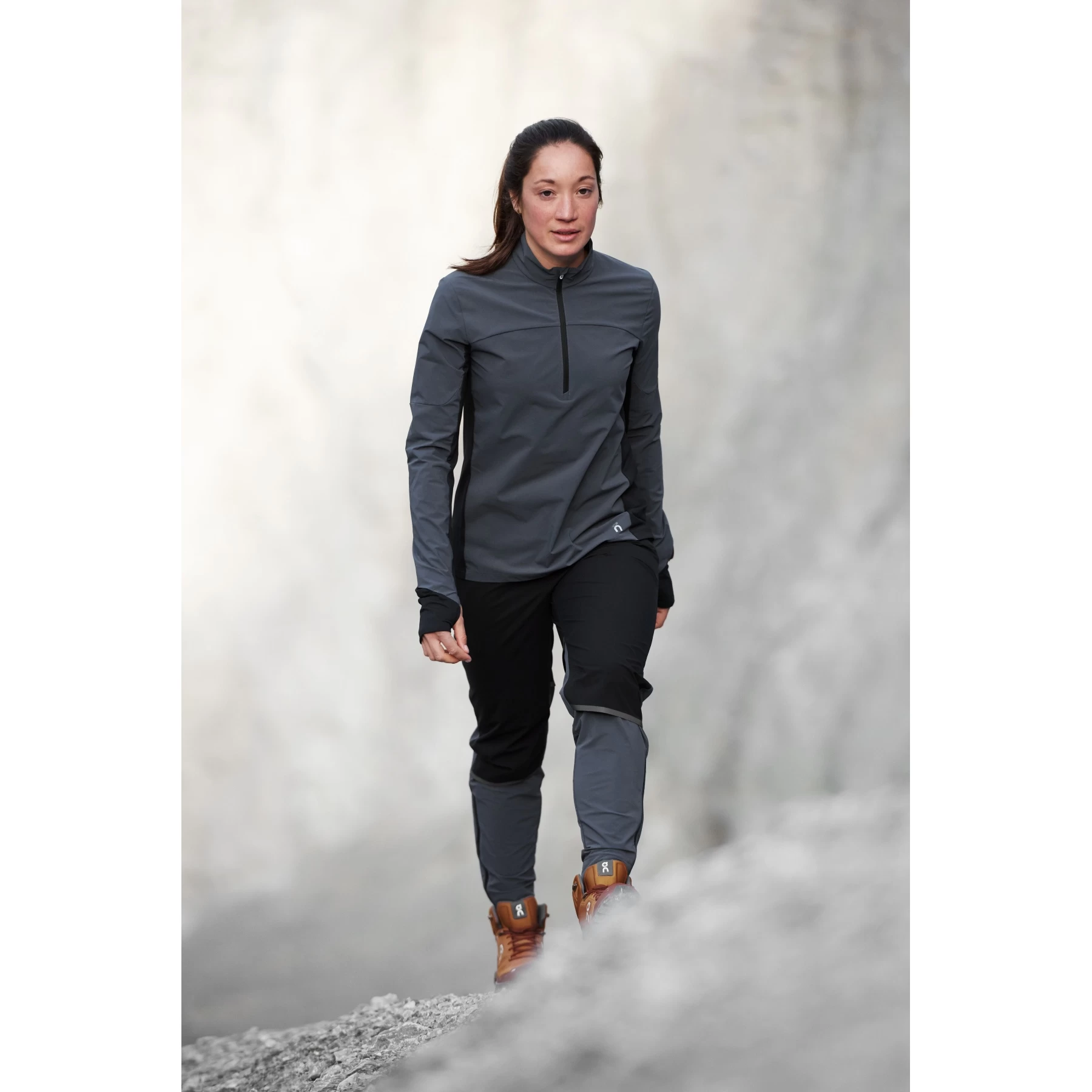 On Running On Waterproof Pants Women - Black & Dark 10 On Running On Waterproof Pants Women - Black & Dark - Afbeelding 8