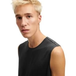 On Running On Training Tank - Black -ON RUNNING Winkel on training tank black 6 1154433