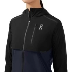 On Running On Weather Dames Hardloopjack - Black & Navy 18 On Running On Weather Dames Hardloopjack - Black & Navy -ON RUNNING Winkel on weather jacket women black navy 5 949096