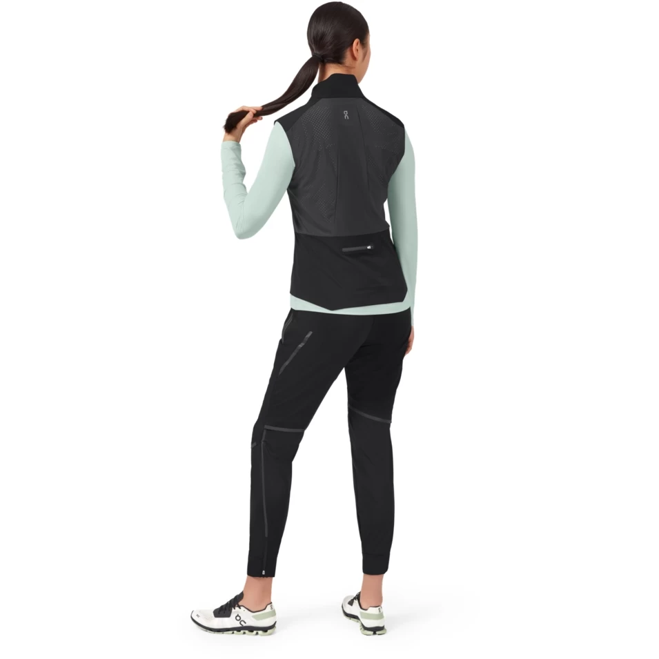 On Running On Weather Vest Women - Black 6 On Running On Weather Vest Women - Black - Afbeelding 4